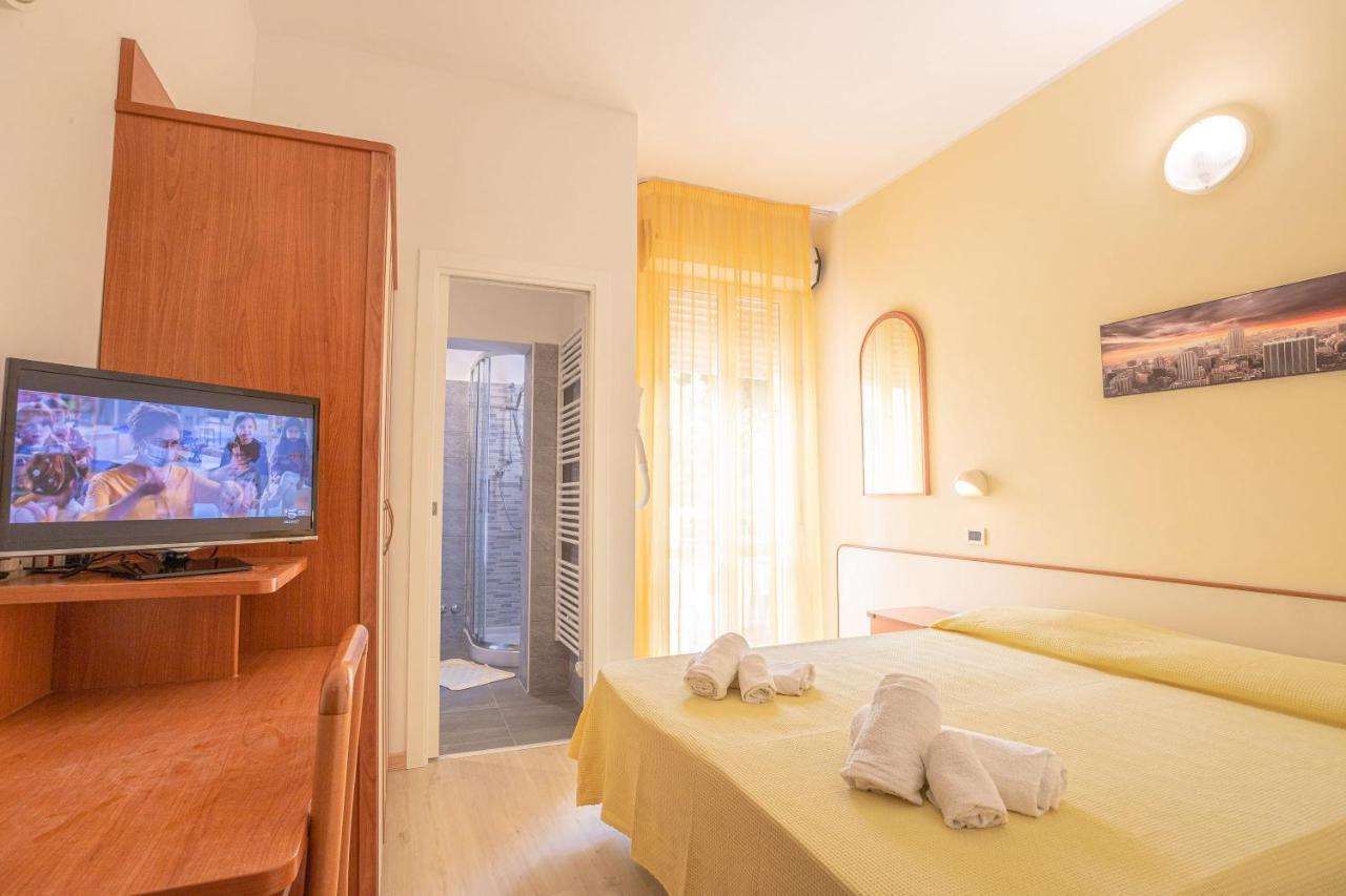 Bellariva Di Rimini Hotel Paola Garden - Nuova Gestione מראה חיצוני תמונה