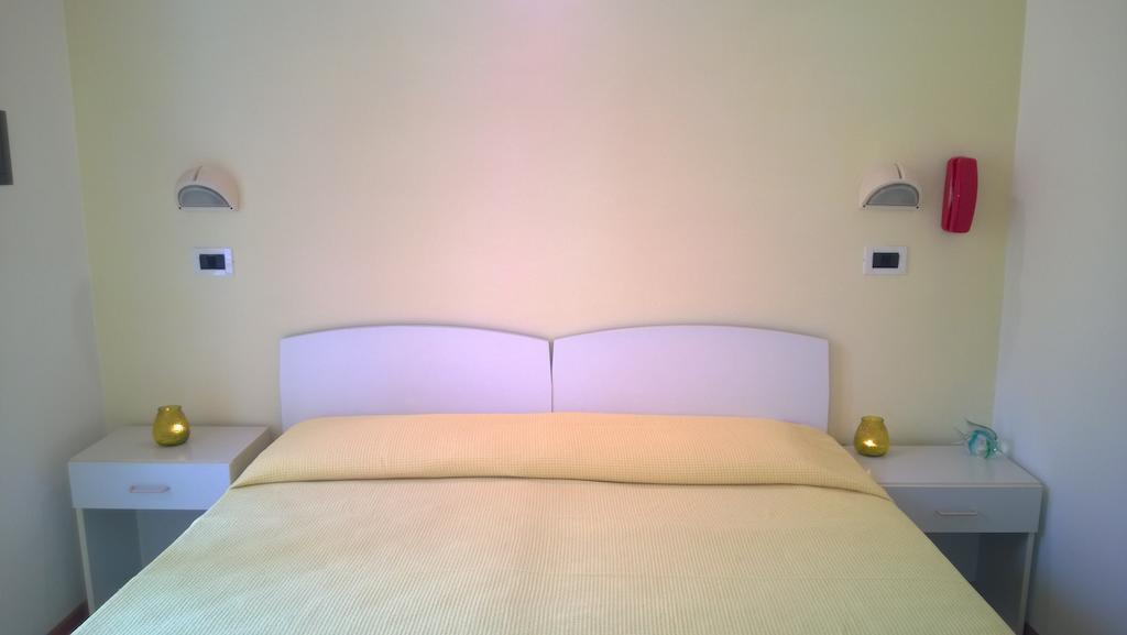 Bellariva Di Rimini Hotel Paola Garden - Nuova Gestione חדר תמונה
