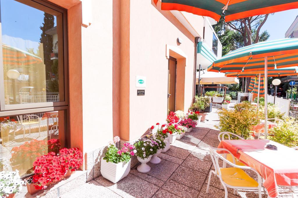 Bellariva Di Rimini Hotel Paola Garden - Nuova Gestione מראה חיצוני תמונה
